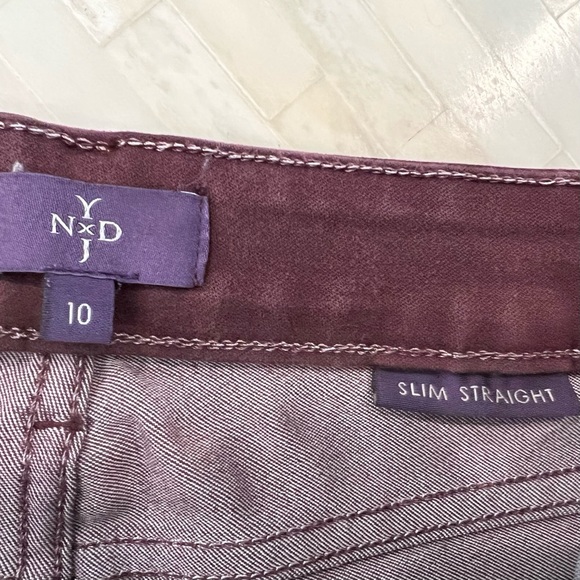 NYJD Burgundy Slim Straight Jeans - Picture 6 of 8